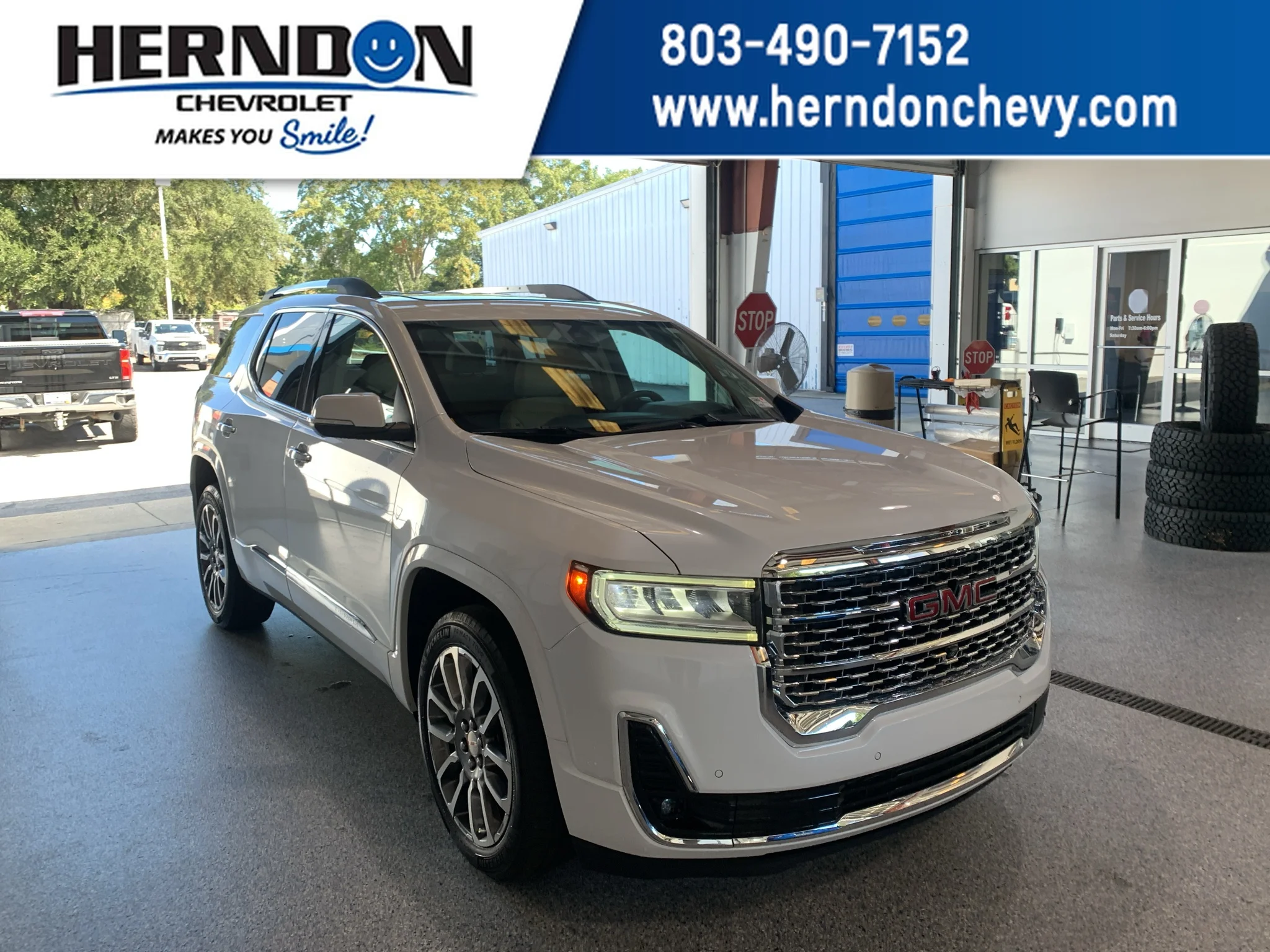 2023 GMC Acadia