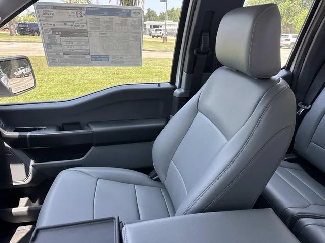 New 2026 Oxford White Ford XL image 27