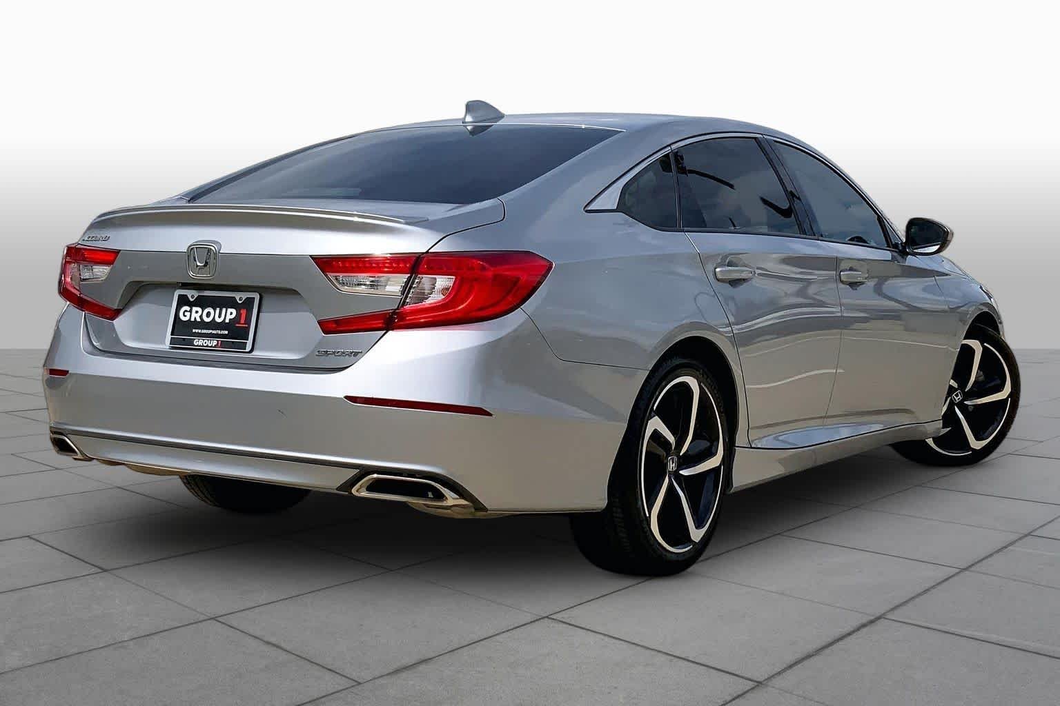 Used 2020 Lunar Silver Metallic Honda Sport image 13