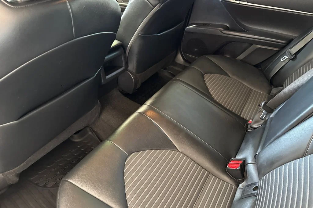 Used 2022 Silver Toyota SE Nightshade image 16