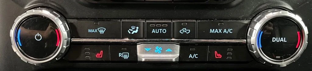 Used 2023 Black Ford XLT image 38