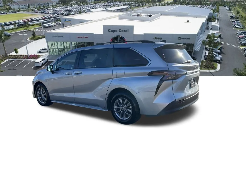 Used 2024 Silver Toyota XLE image 3