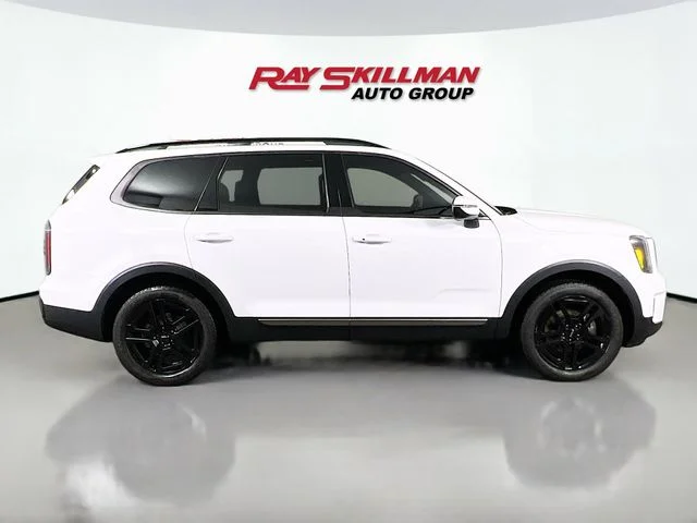 Used 2023 White Kia EX X-Line image 8