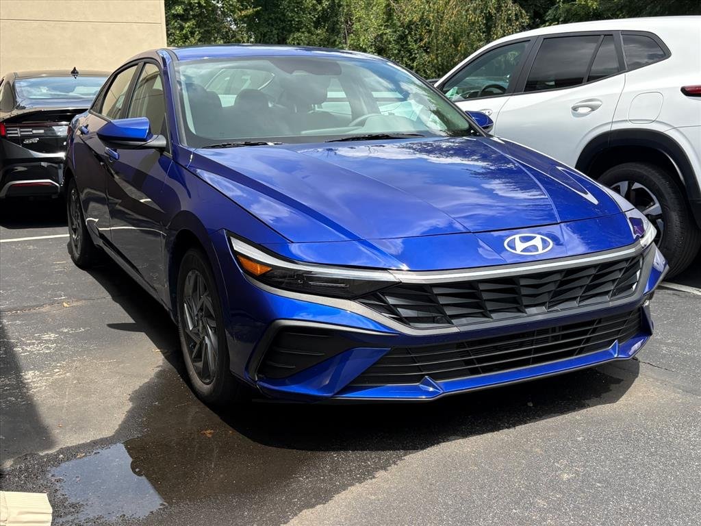 2025 Hyundai Elantra Hybrid