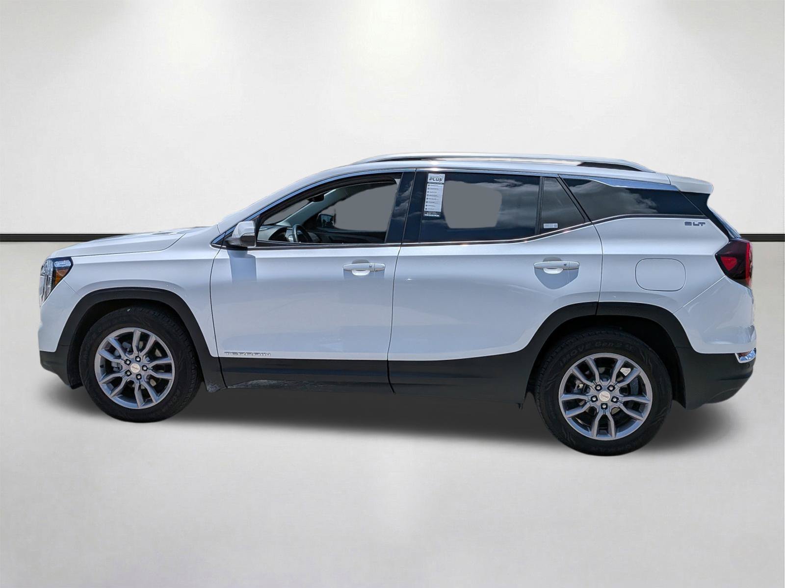 2022 GMC Terrain SLT - Photo 7