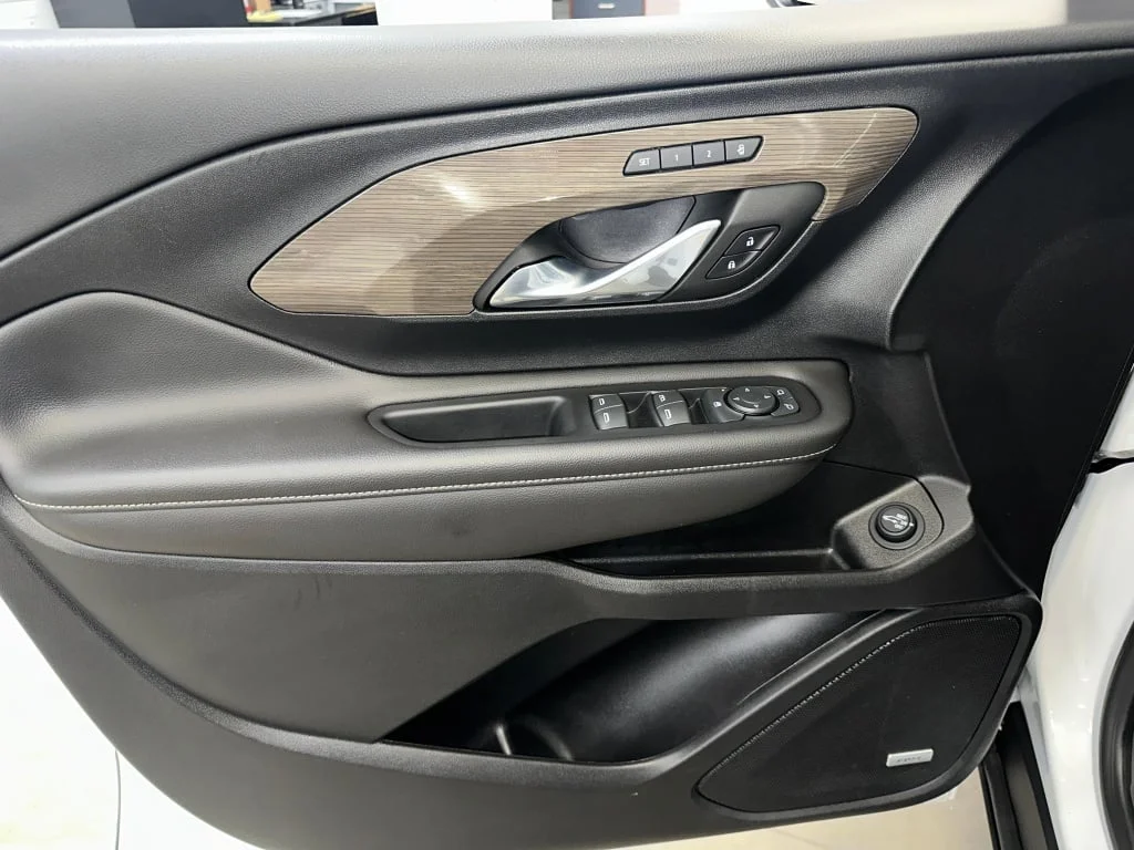 2023 GMC Terrain Denali - Photo 8