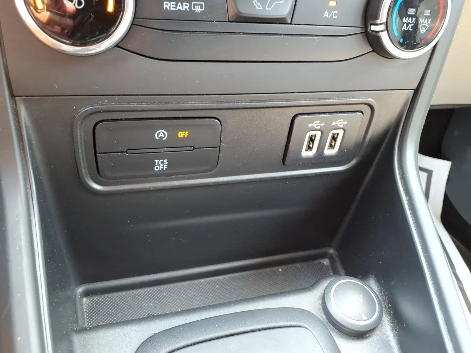 Used 2022 Smoke Metallic Ford S image 27