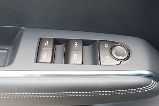 2026 GMC Acadia Elevation - Photo 14