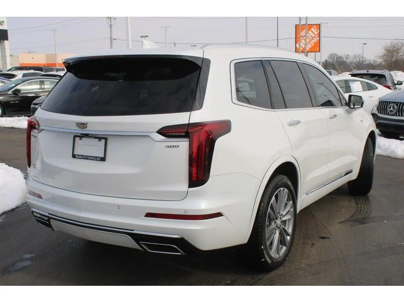 Used 2024 Crystal White Tricoat Cadillac AWD Premium Luxury image 9