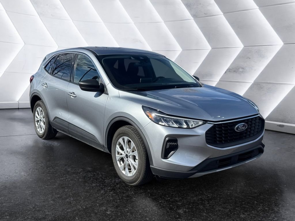 Silver 2024 Ford Escape Active FWD SUV / Crossover Front-Wheel Drive Automatic
