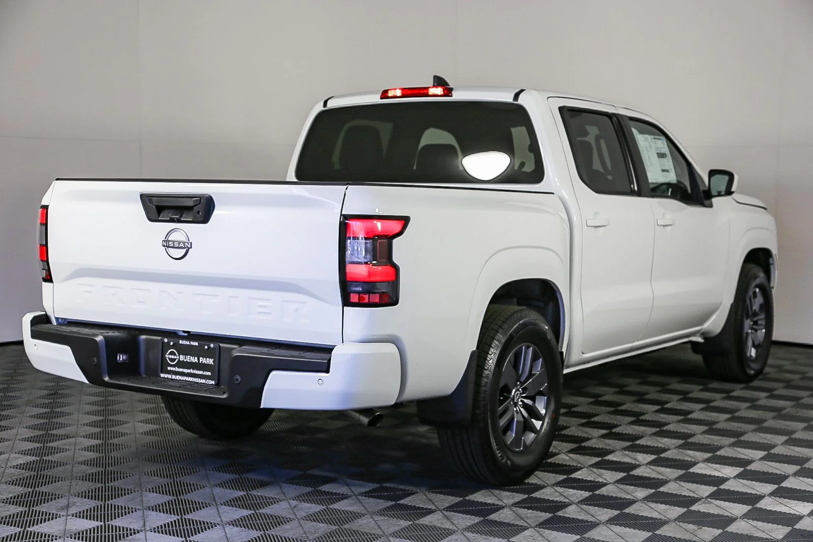 New 2025 White Nissan SV image 9
