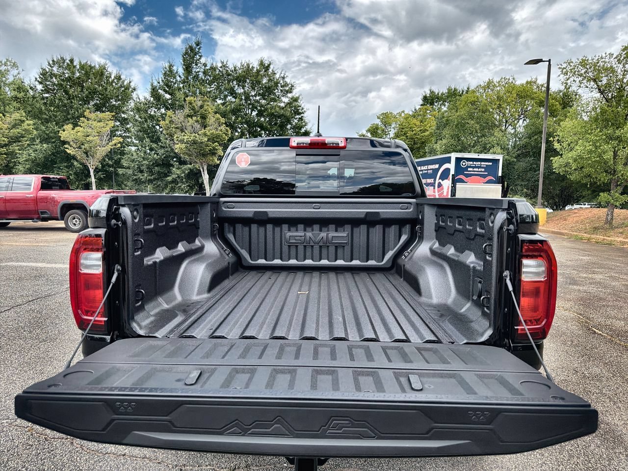 New 2026 Onyx Black GMC Elevation image 21