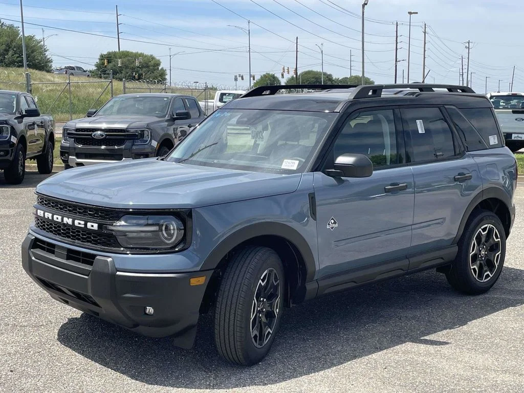 New 2026 Gray Ford Outer Banks image 7
