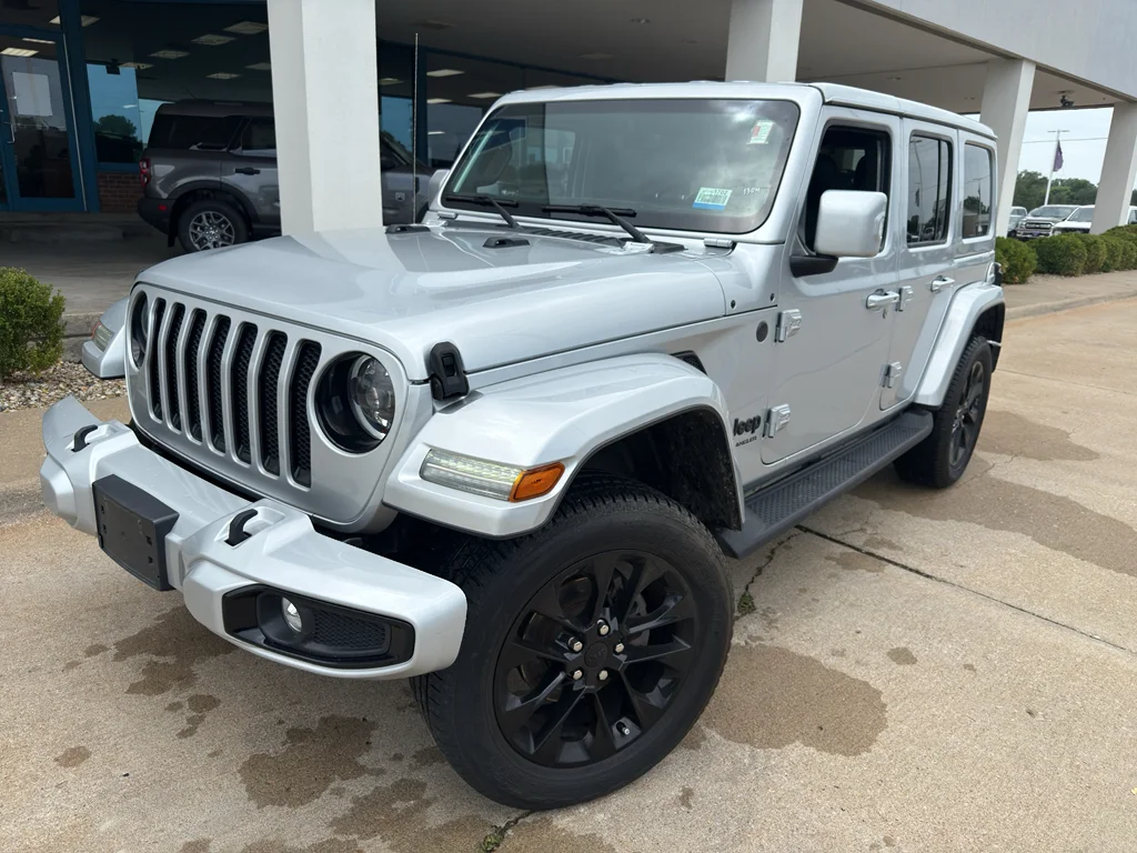 Used 2023 Silver Zynith Jeep High Altitude image 6