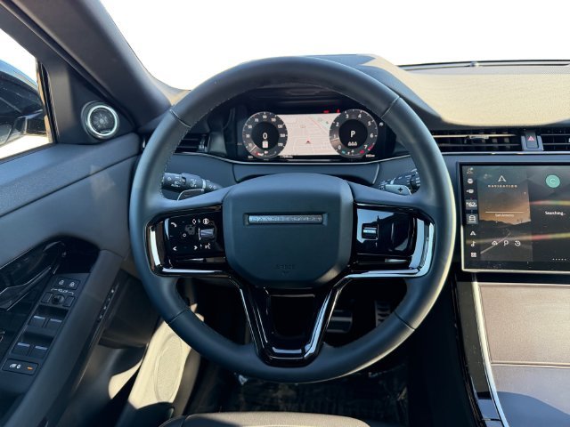 Used 2026 White Land Rover Dynamic image 13
