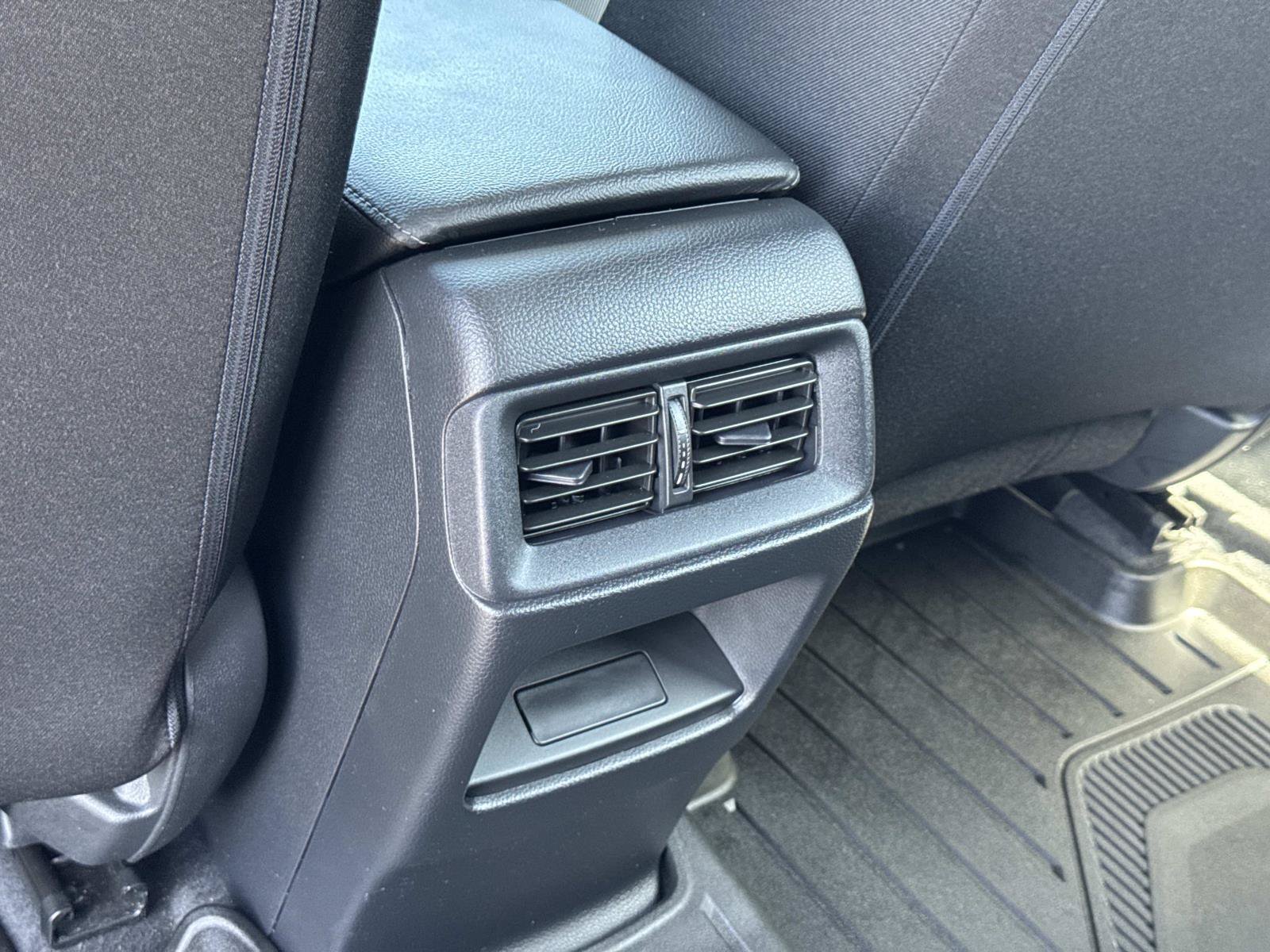 2024 Honda CR-V LX - Photo 27