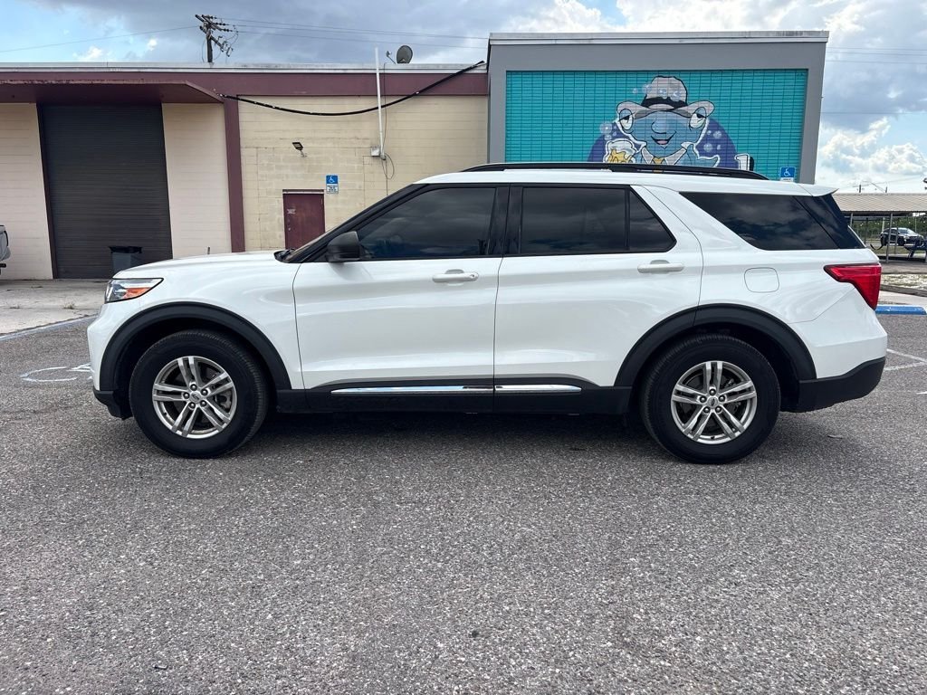 Used 2022 White Ford XLT image 6