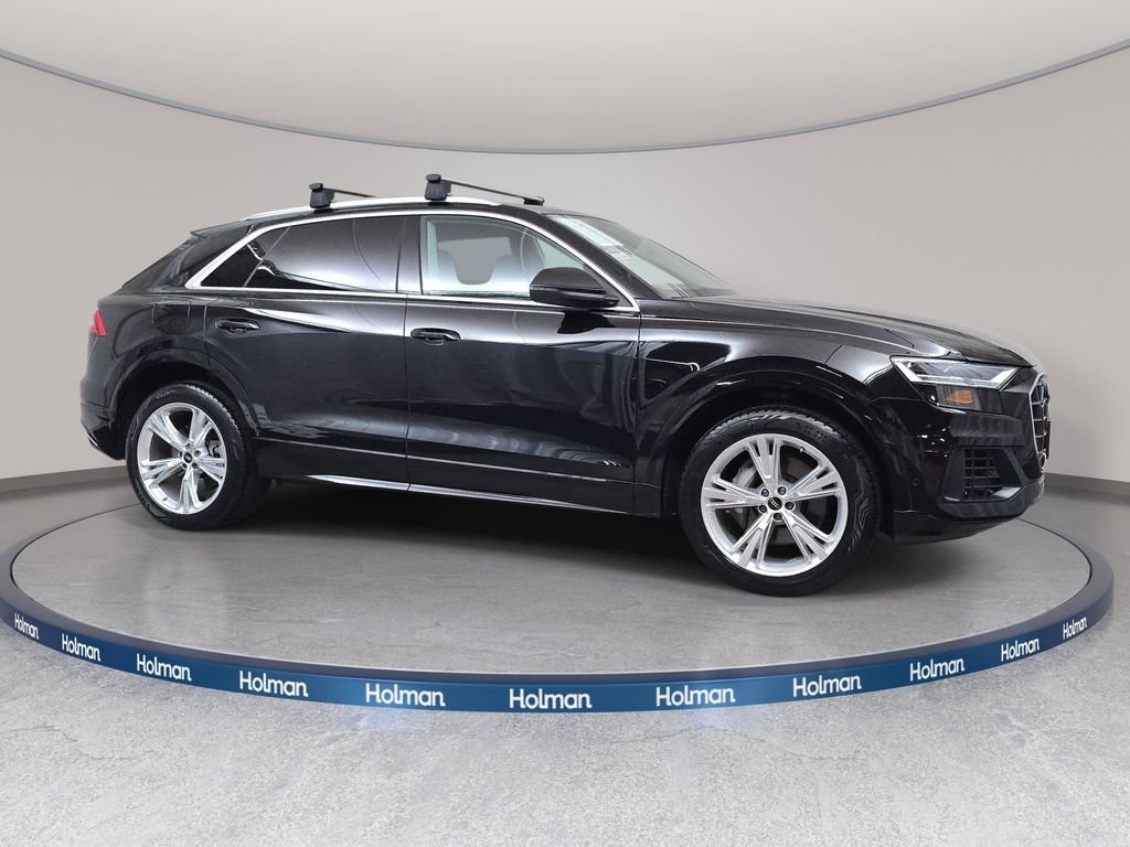 Used 2022  Audi 55 Premium Plus image 4