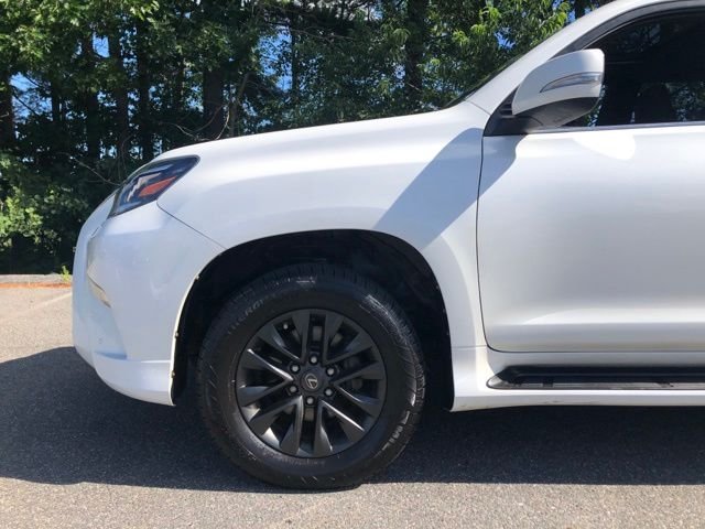 Certified Used 2022 White Lexus 460 image 14