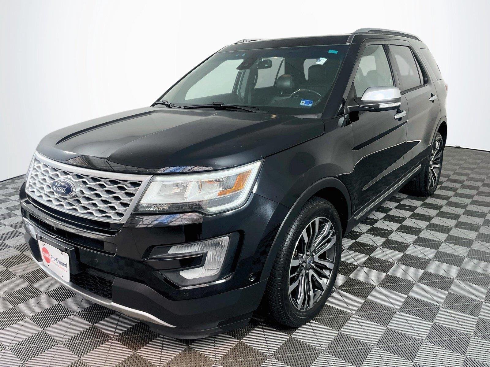 Used 2016 Black Ford Platinum image 3