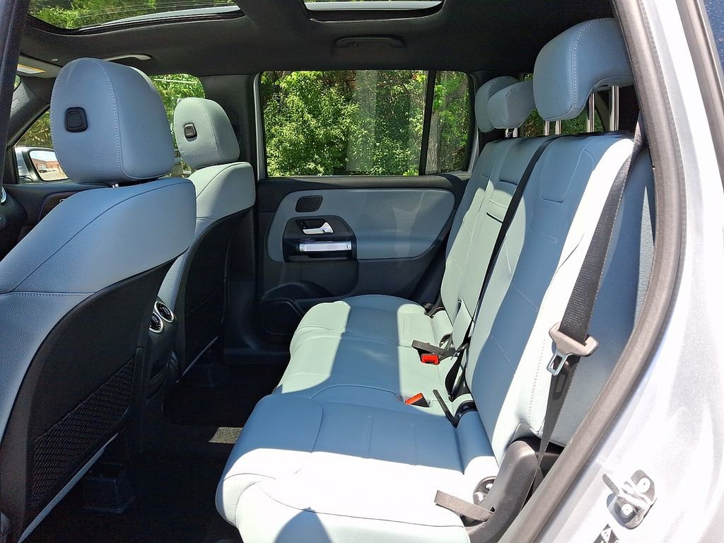 New 2026 Cirrus Silver Metallic Mercedes-Benz GLB 250 image 24