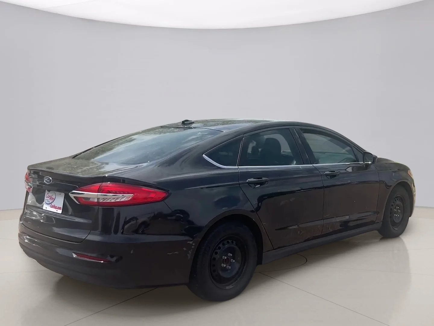 Used 2020 Black Ford S image 5