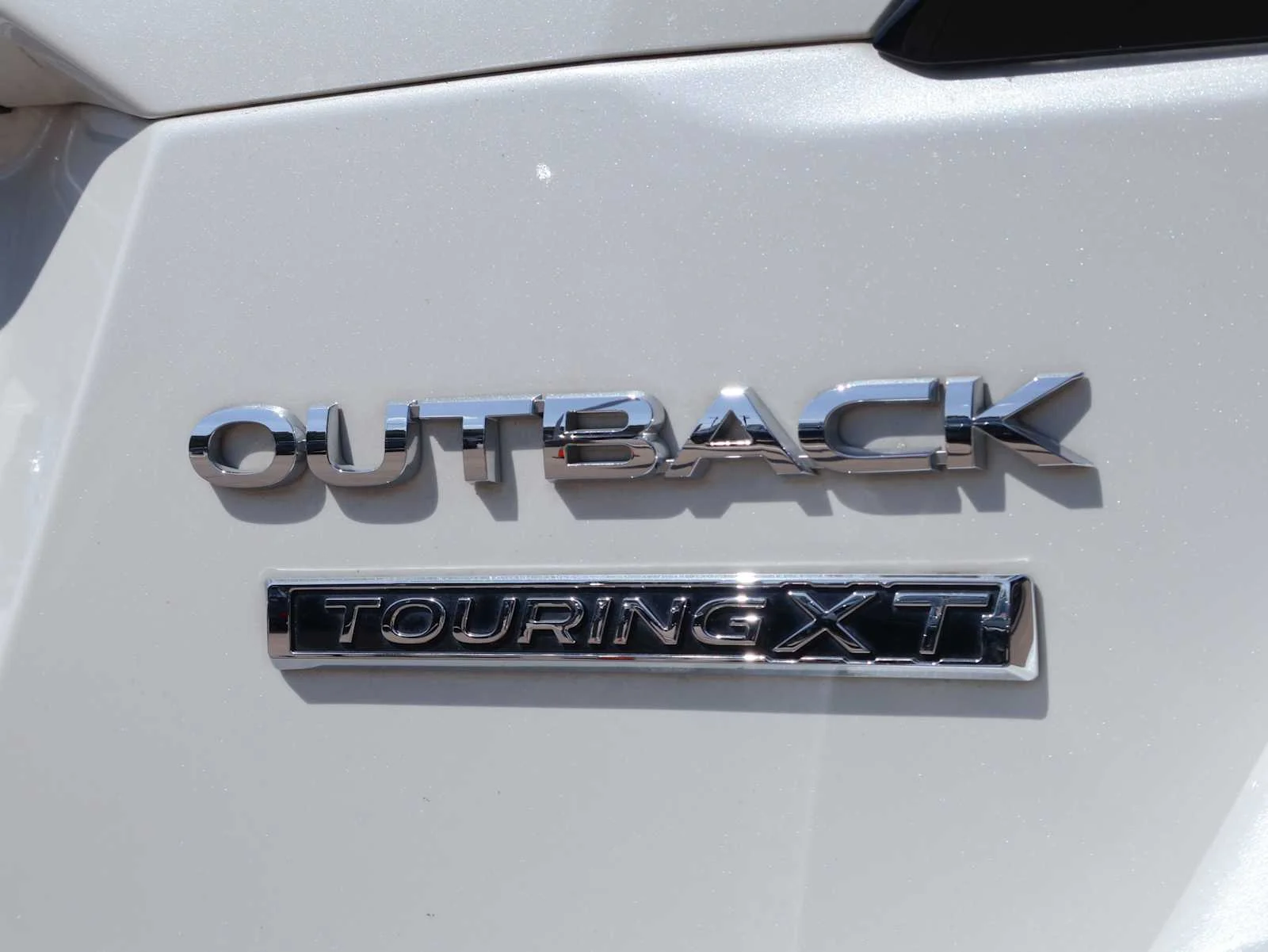 Certified Used 2022 Crystal White Pearl Subaru Touring XT image 12