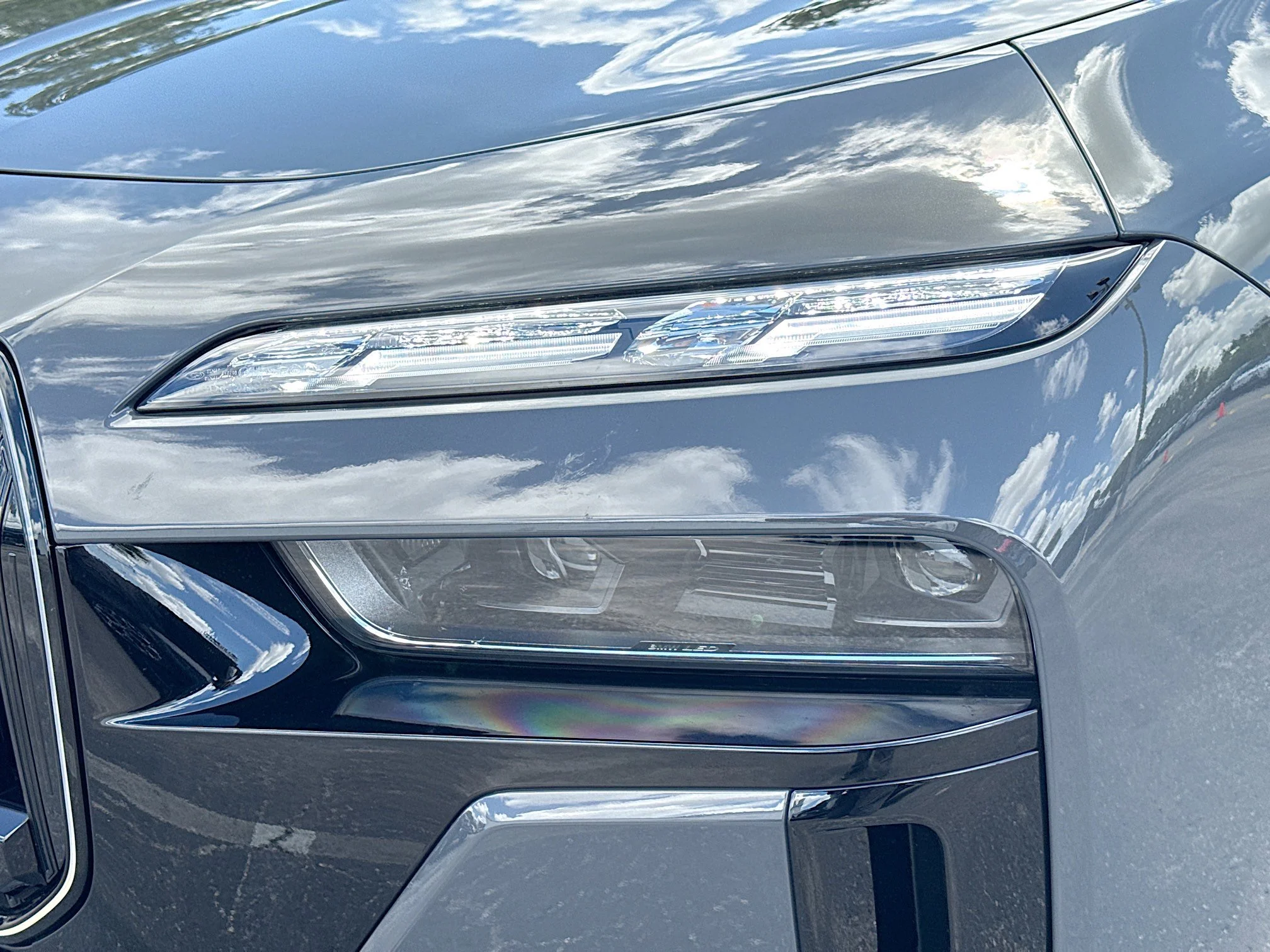 New 2026 Dravit Grey Metallic BMW 760i xDrive image 9