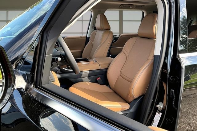 New 2026 BLACK OBSIDIAN INFINITI LUXE image 25