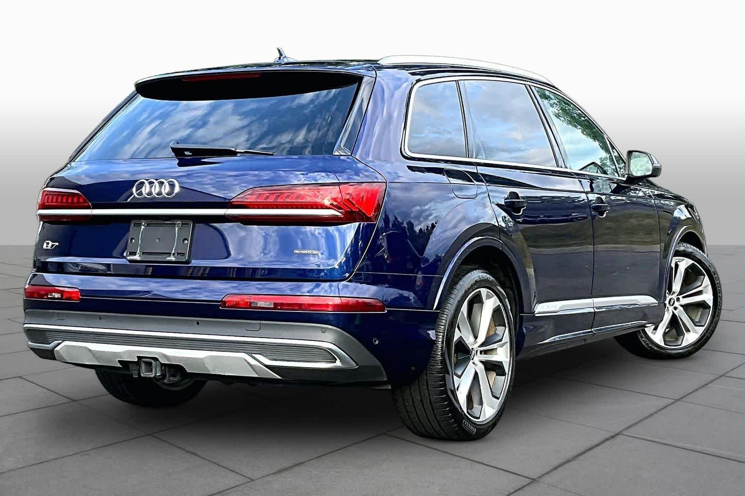Used 2021 Navarra Blue Metallic Audi Prestige image 13