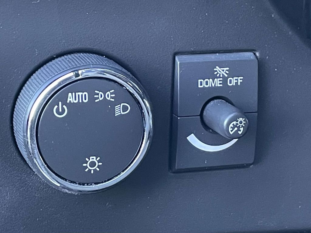 2017 Chevrolet Express Passenger LS - Photo 17