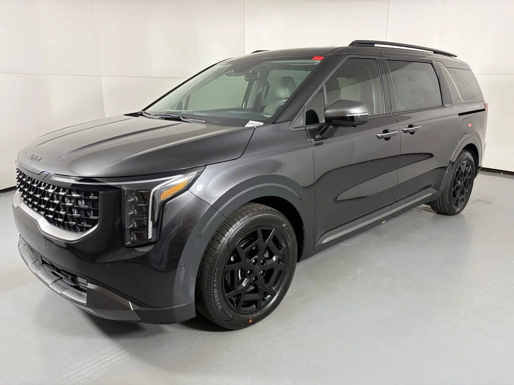 New 2026 Gray Kia SX Prestige image 4