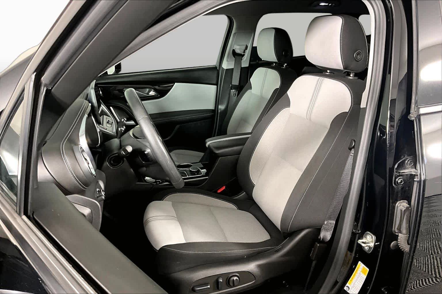 Used 2023 Black Chevrolet LT image 8