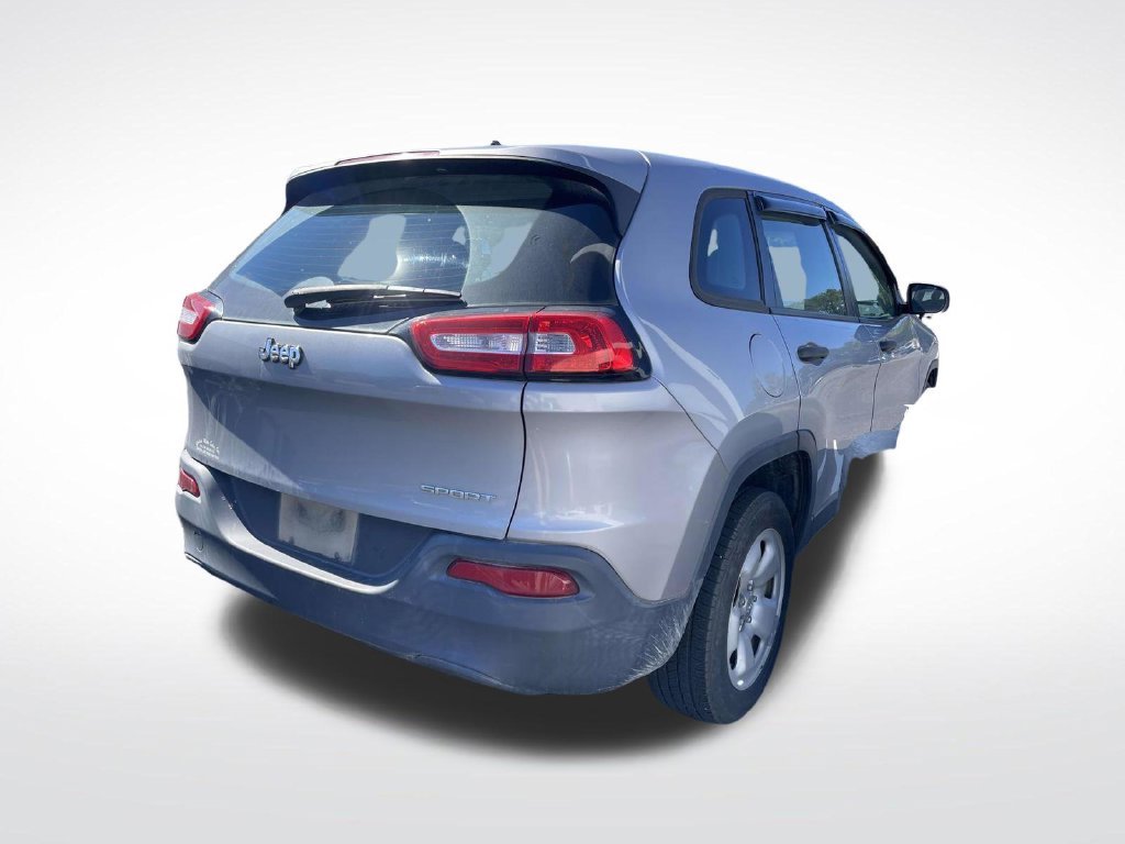 Used 2014 Silver Jeep Sport image 6