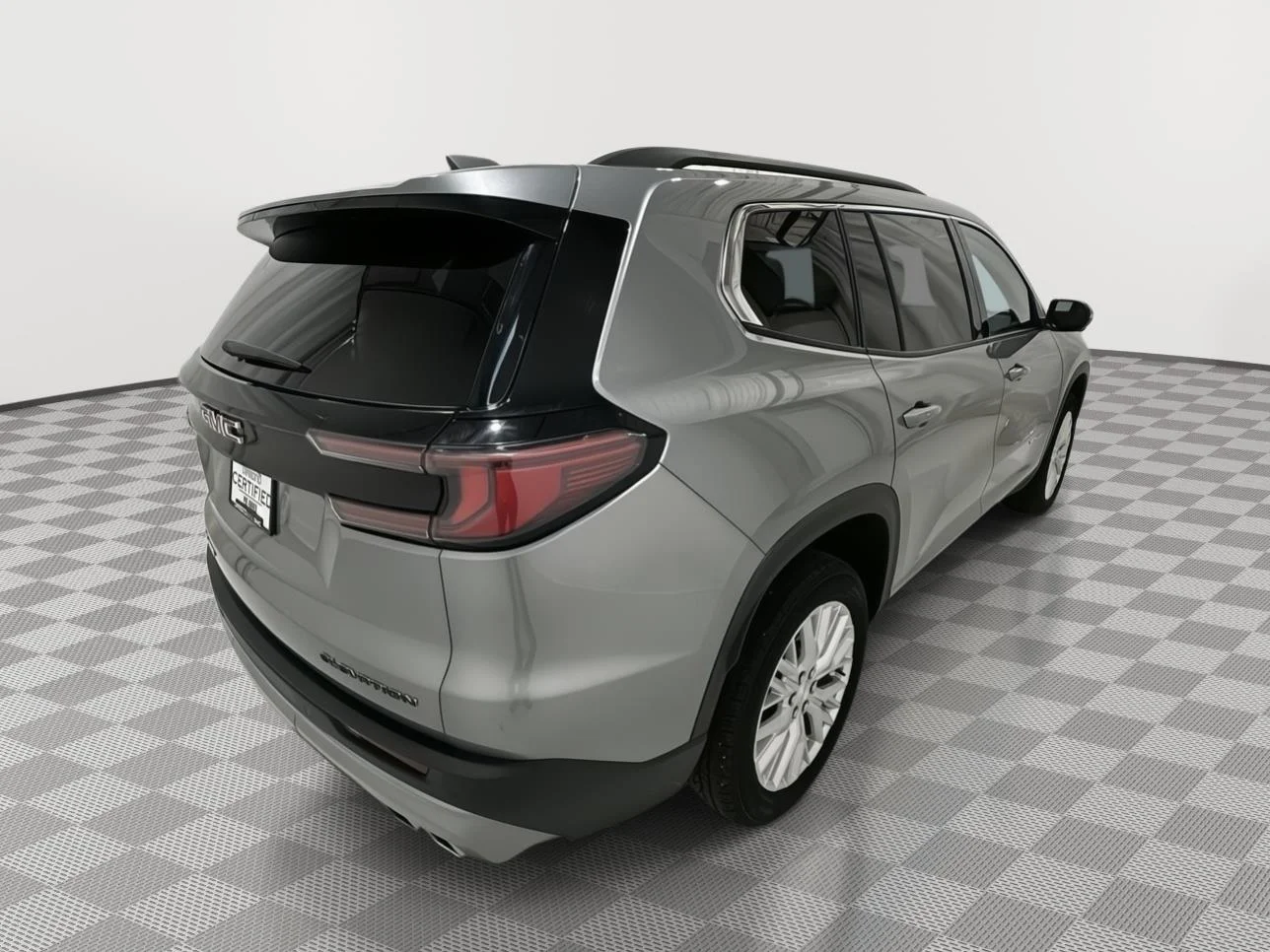 Used 2025 Sterling Metallic GMC Elevation image 5