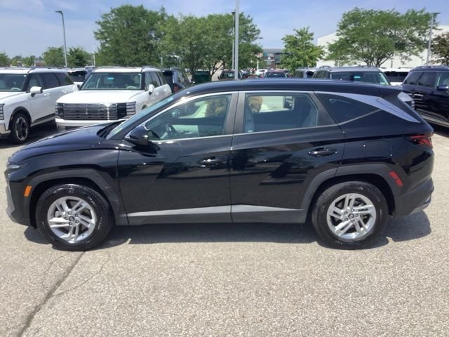 2025 Hyundai Tucson SE - Photo 10