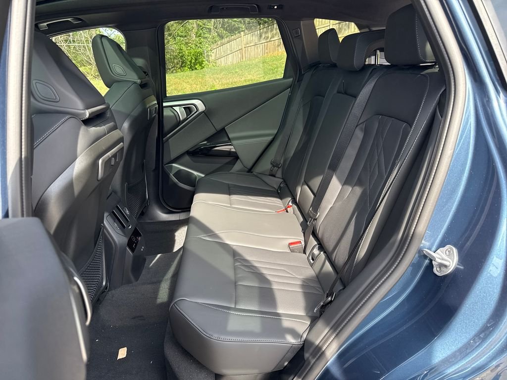 New 2026 Blue BMW 30 xDrive image 23