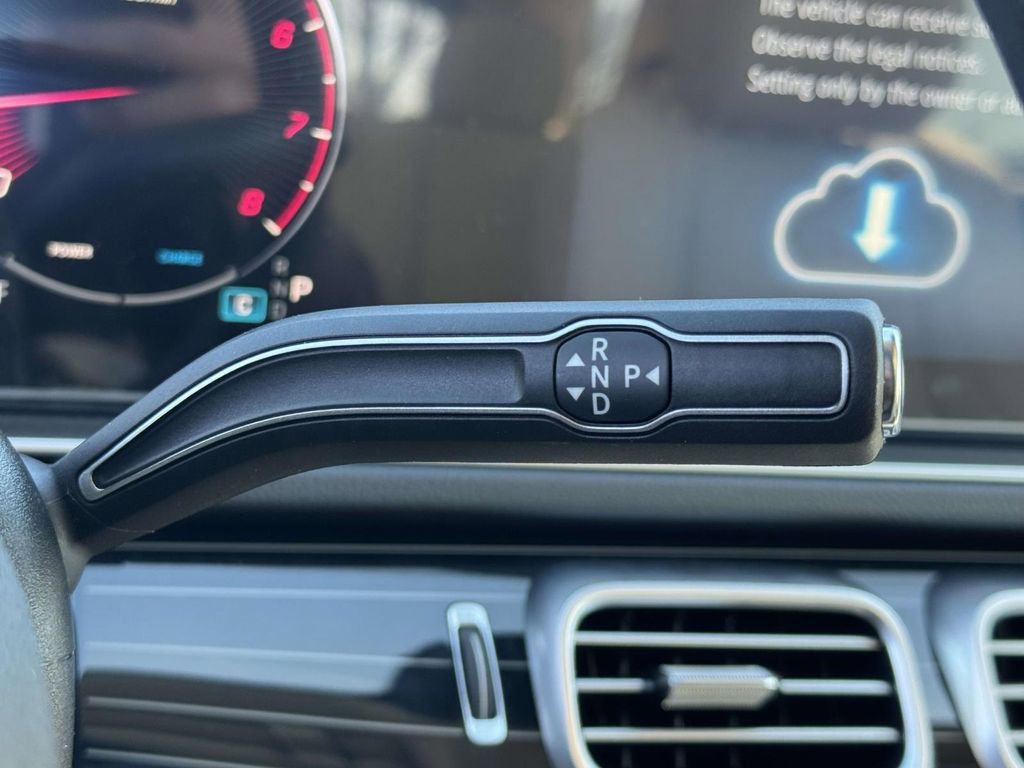 New 2026 Obsidian Black Metallic Mercedes-Benz GLE 350 image 24