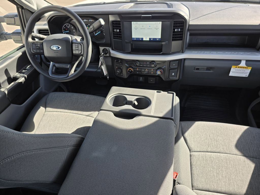 New 2026 Oxford White Ford XL image 33