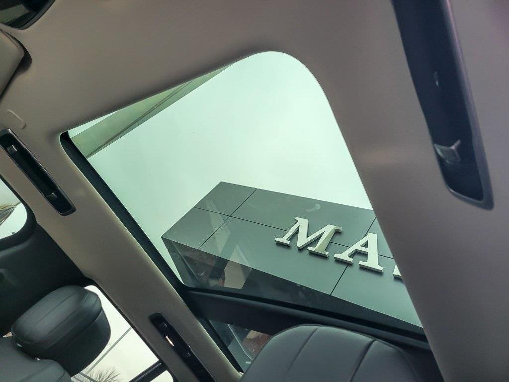 2023 LAND ROVER RANGE ROVER - Image 8