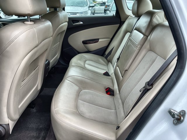Used 2013 SUMMIT WHITE Buick BASE image 24