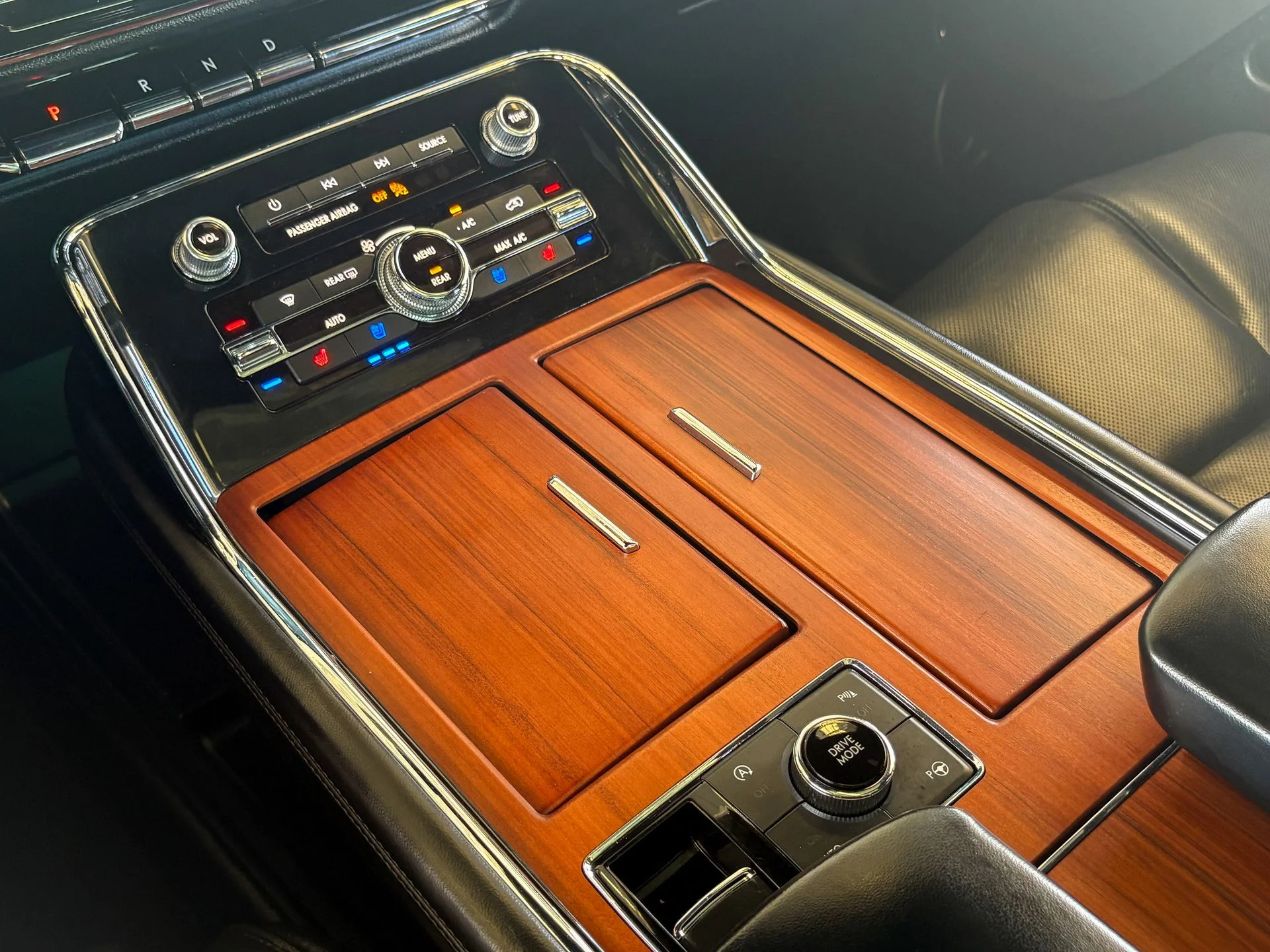 2018 Lincoln Navigator Select - Photo 33