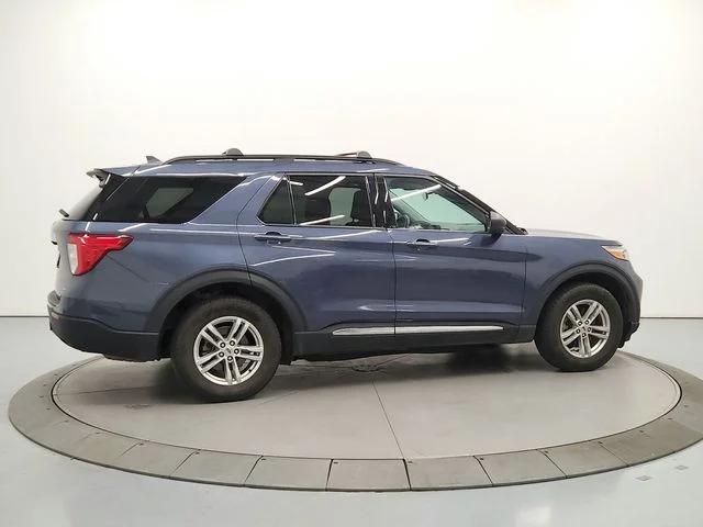 Used 2021 Blue Ford XLT image 7