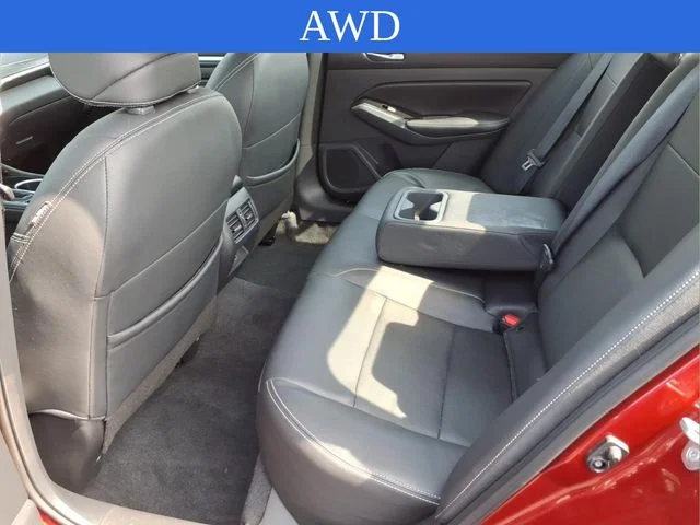 Used 2022 Red Nissan 2.5 SL image 14