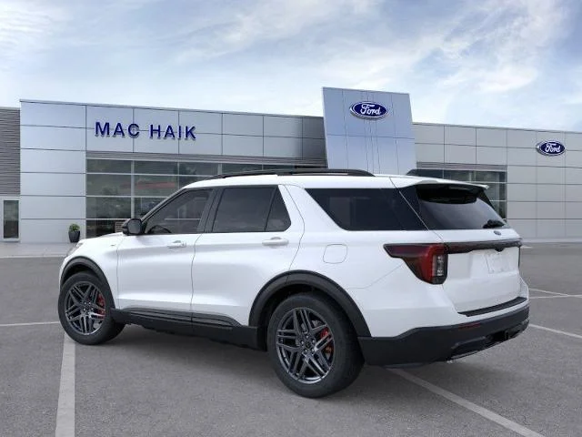 New 2026 Star White Metallic Tri-Coat Ford ST-Line image 27