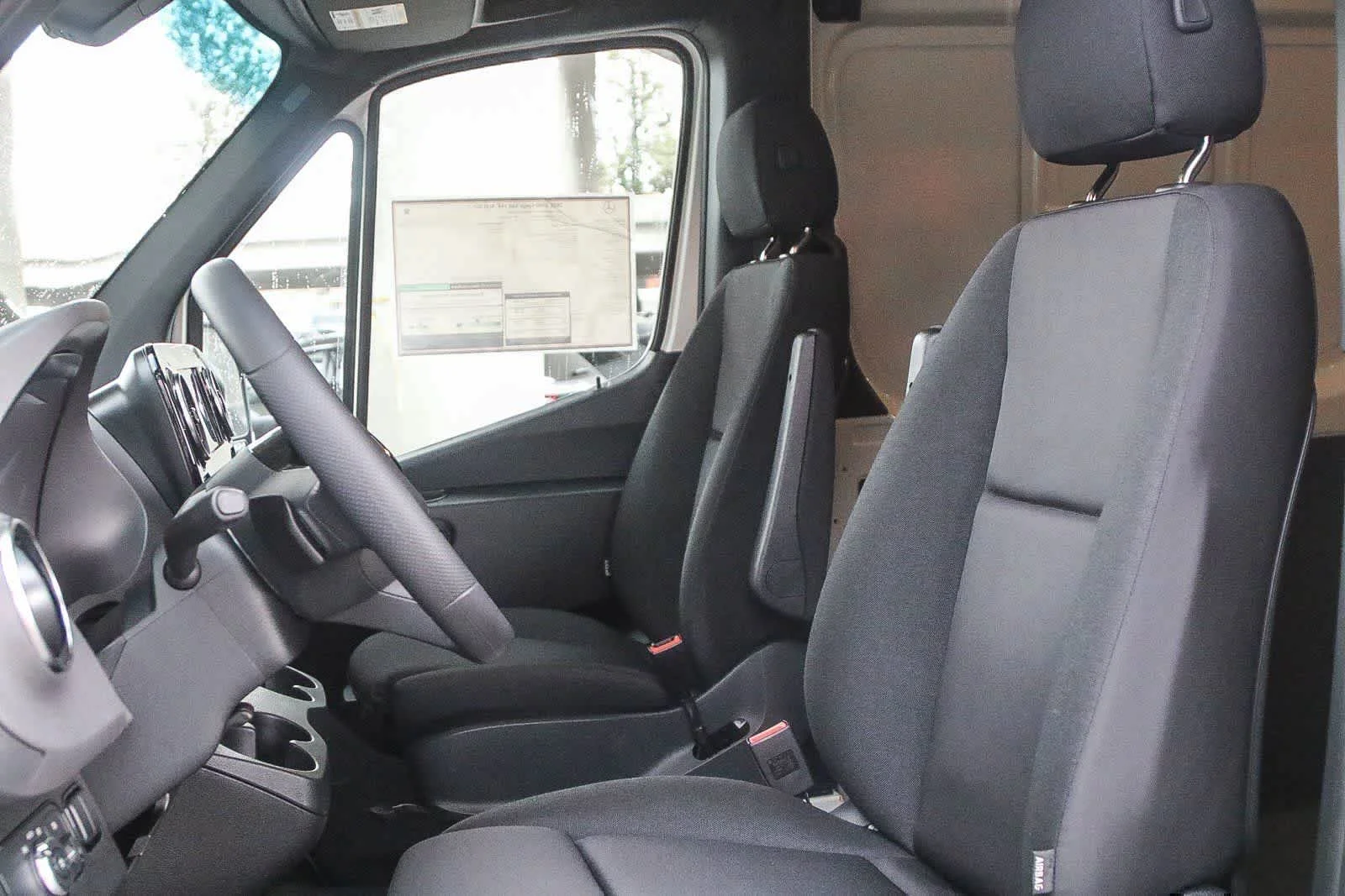 2025 Mercedes-Benz Sprinter Cargo Van Base - Photo 42