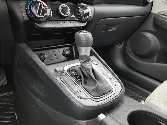 Used 2023 Grey Hyundai SEL (IVT) All-Wheel Drive image 8