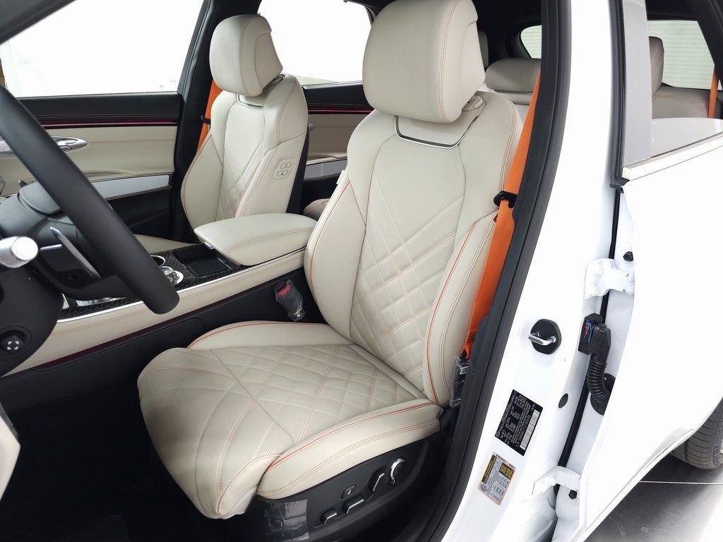 2026 GENESIS GV70 Sport Prestige - Photo 11