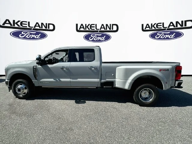 New 2026 Ford F-350SD Lariat