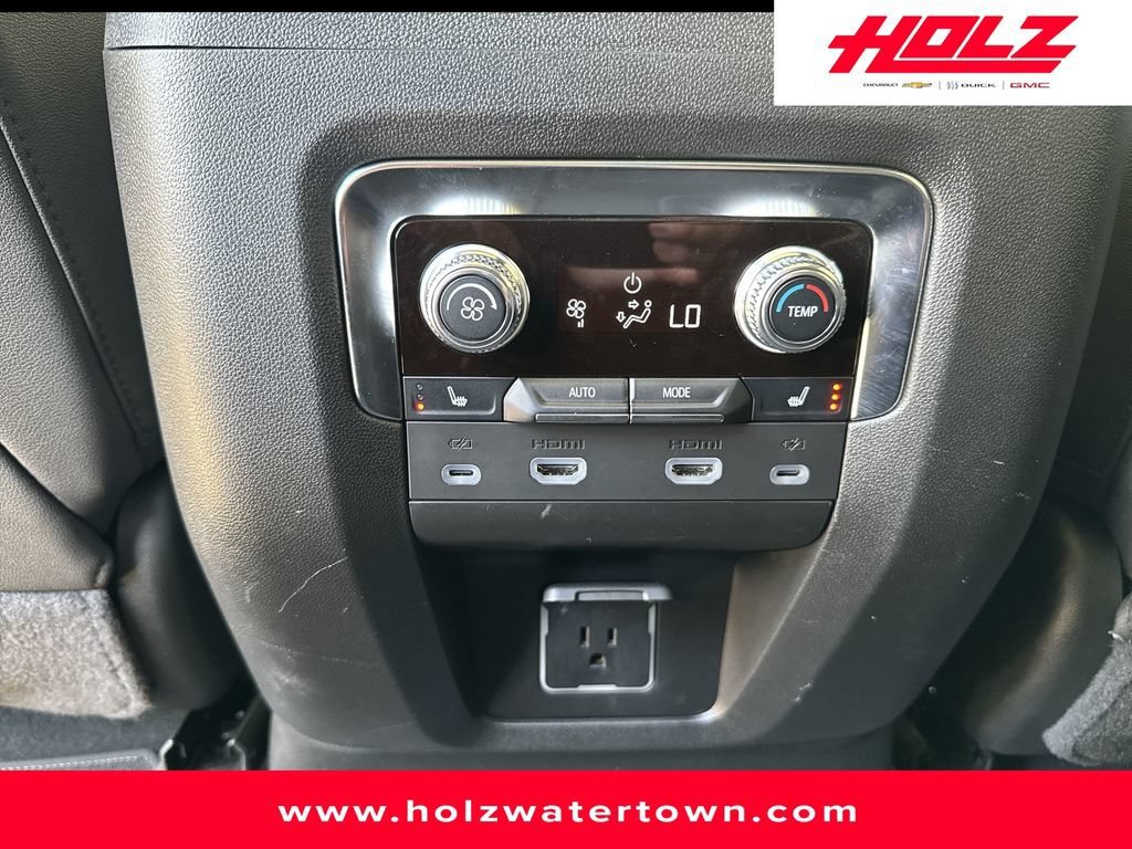 Used 2024 Titanium Rush Metallic GMC AT4 image 27